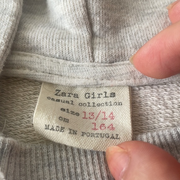 Zara Girls  casual collection light gray/ beige basic hoodie - Picture 4 of 4